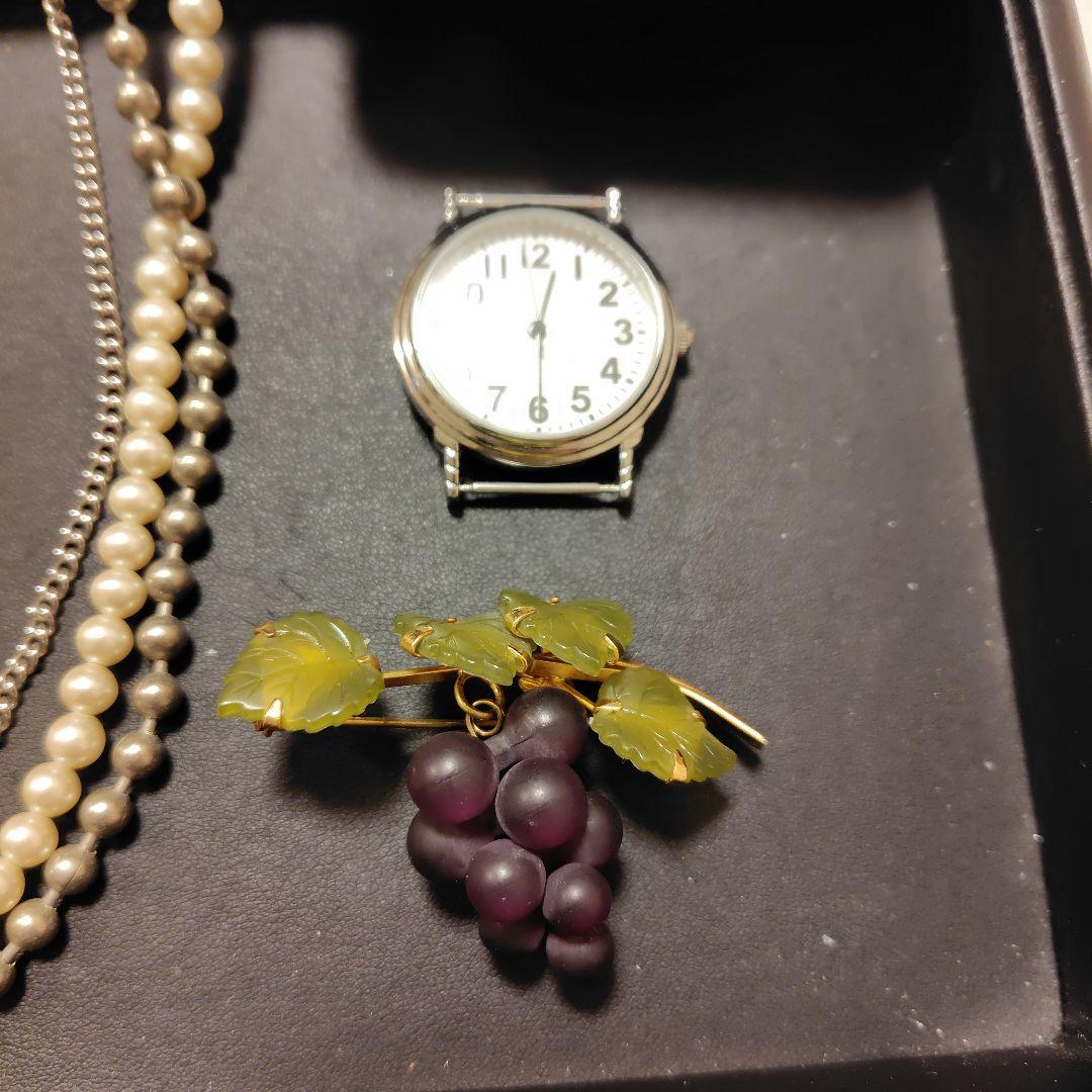 遺品整理・生前整理】33 ネックレス ピアス 記念メダル ブローチ