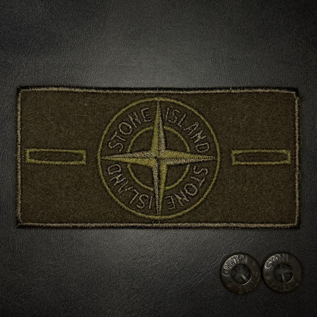 希少品 STONE ISLAND ストーンアイランド タグ ワッペンボタン付き