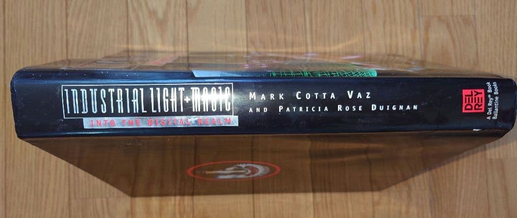 英文書籍「ILM」と映画「SW（旧三部作)」の販促バッチ - メルカリ