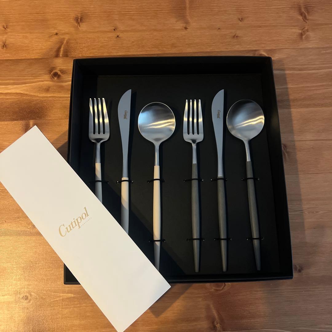即発送【新品未使用/箱付き】Cutipol クチポール　カトラリーセット Cutipol（クチポール） 正規品 カトラリーセット GOA デザート 6点