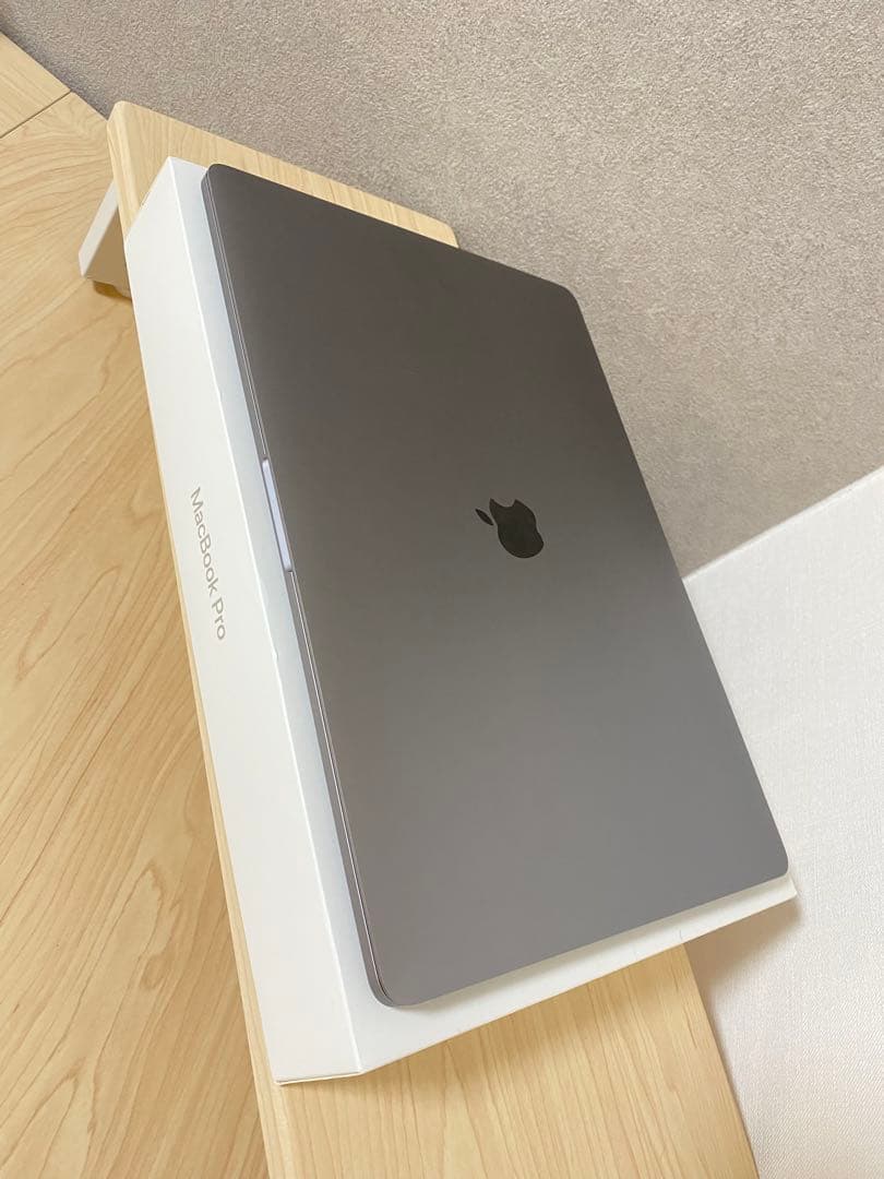 2025年OS 美品 MacBook Pro i9 32GB/1TB 元箱 - メルカリ