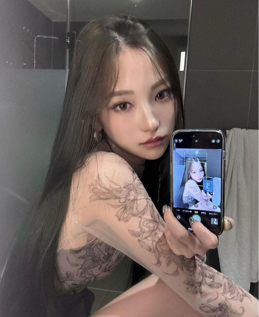 新品】melt the lady lily tattoo tops BK - メルカリ