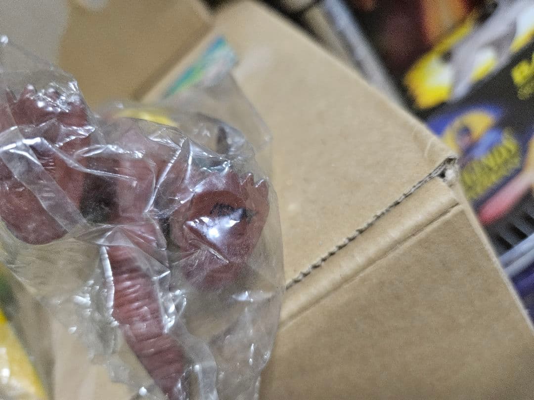 ブルマァクのミドル怪獣コレクション 復刻版 エレキング アーストロン