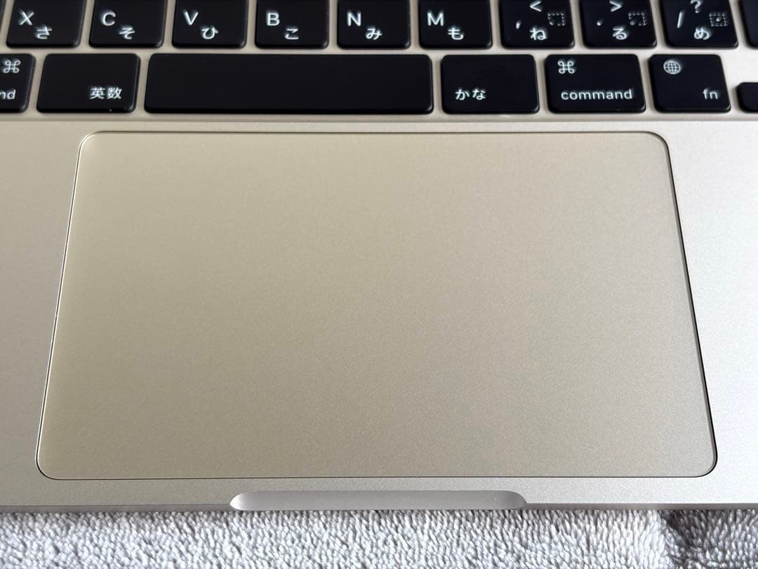 【極美品】MacBook Air M3 2024/13/256GB スターライト