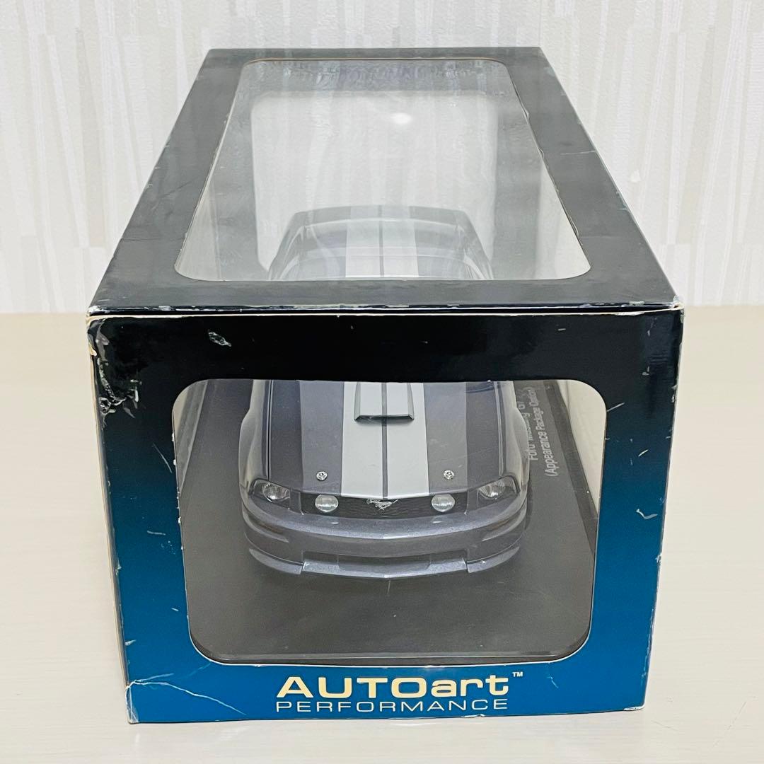 AUTOart 1/18 Ford Mustang GT 世界3000個限定 - メルカリ