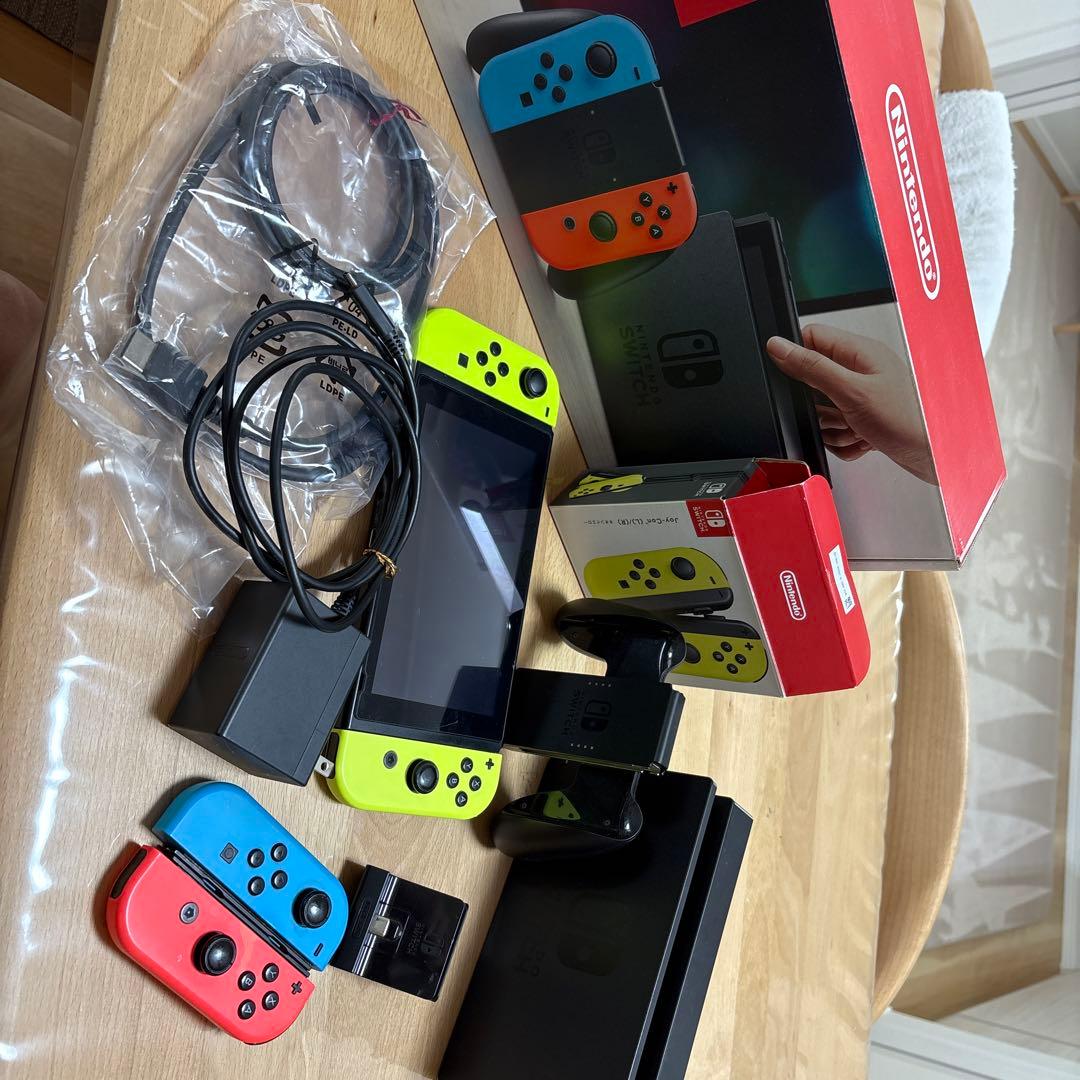 Nintendo Switch 本体 付属品 充電スタンド付きの通販はau PAY