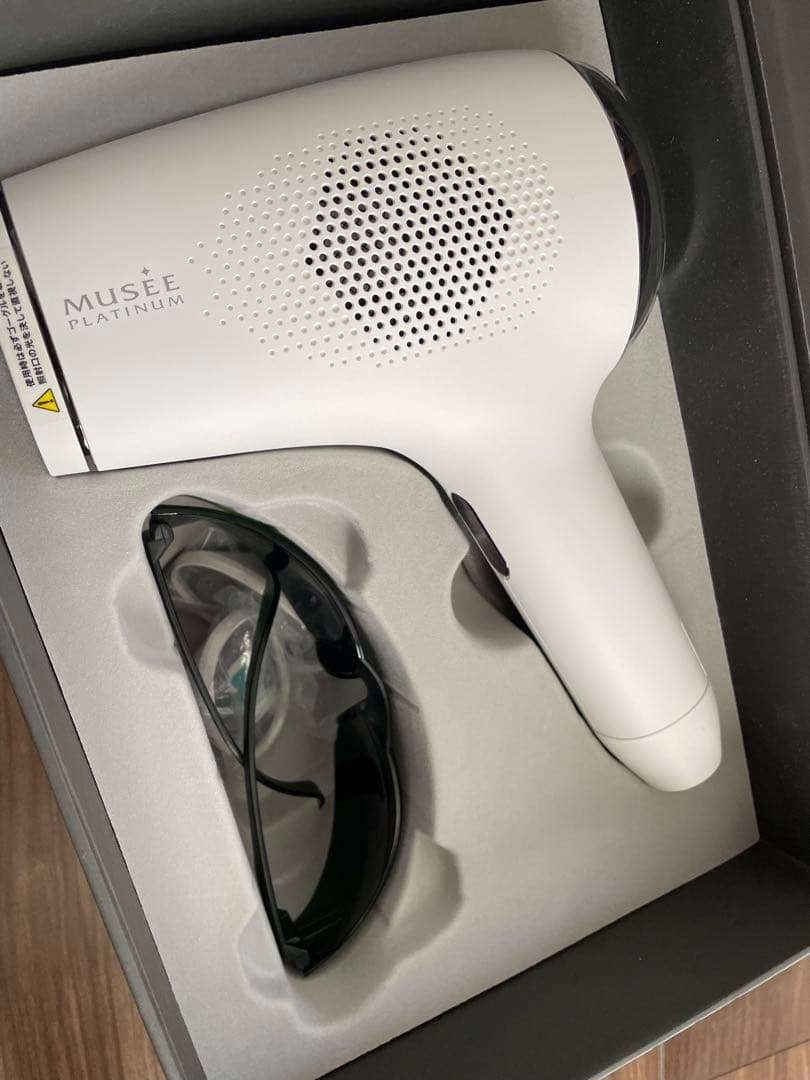 家庭用脱毛器 美顔器 MUSEE PLATINUM