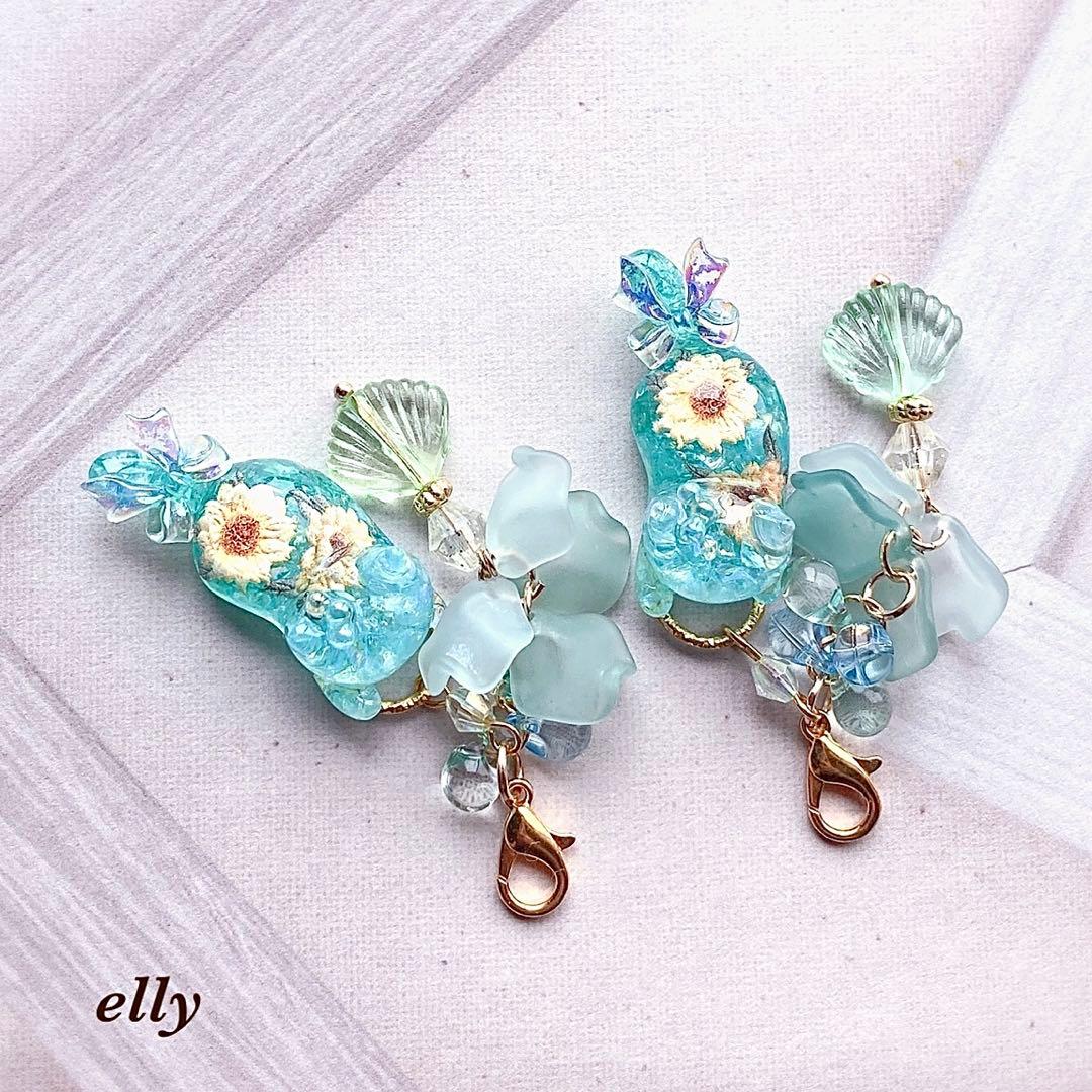 みゆママ様】1403.琉球ガラス 花火 夏祭り じゃれ猫 レジン チャーム