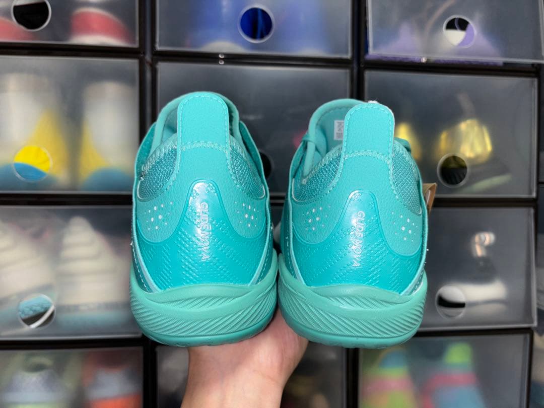 新品】asics glide nova ff3 台湾限定色 - メルカリ