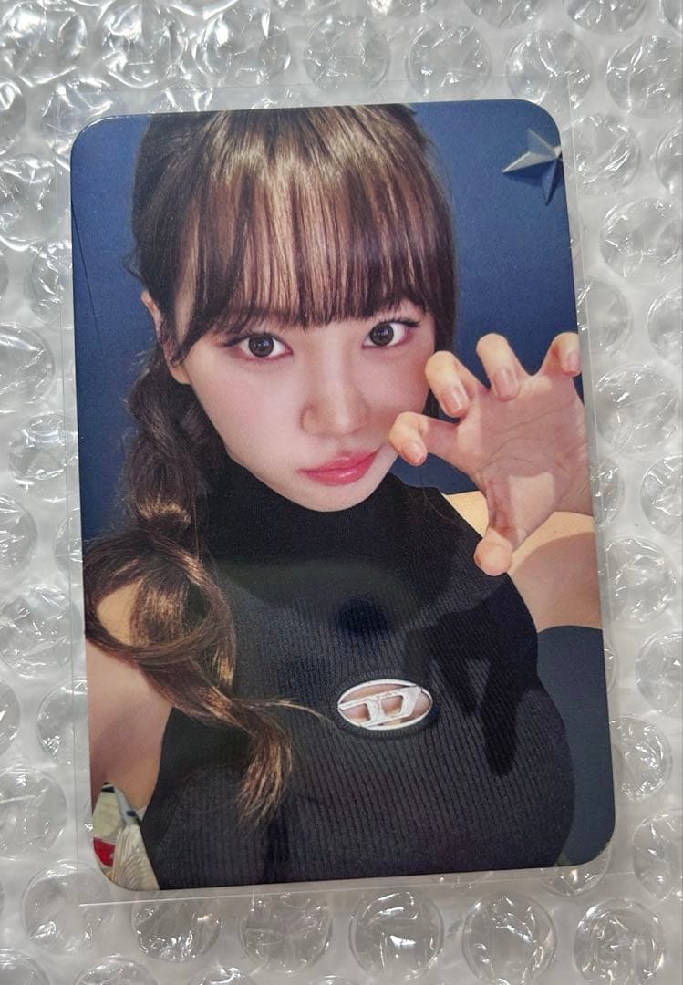 LESSERAFIM hello82 チェウォン　spaghetti トレカ Le Sserafim Spaghetti Chaewon Photocards hello82, compact, and