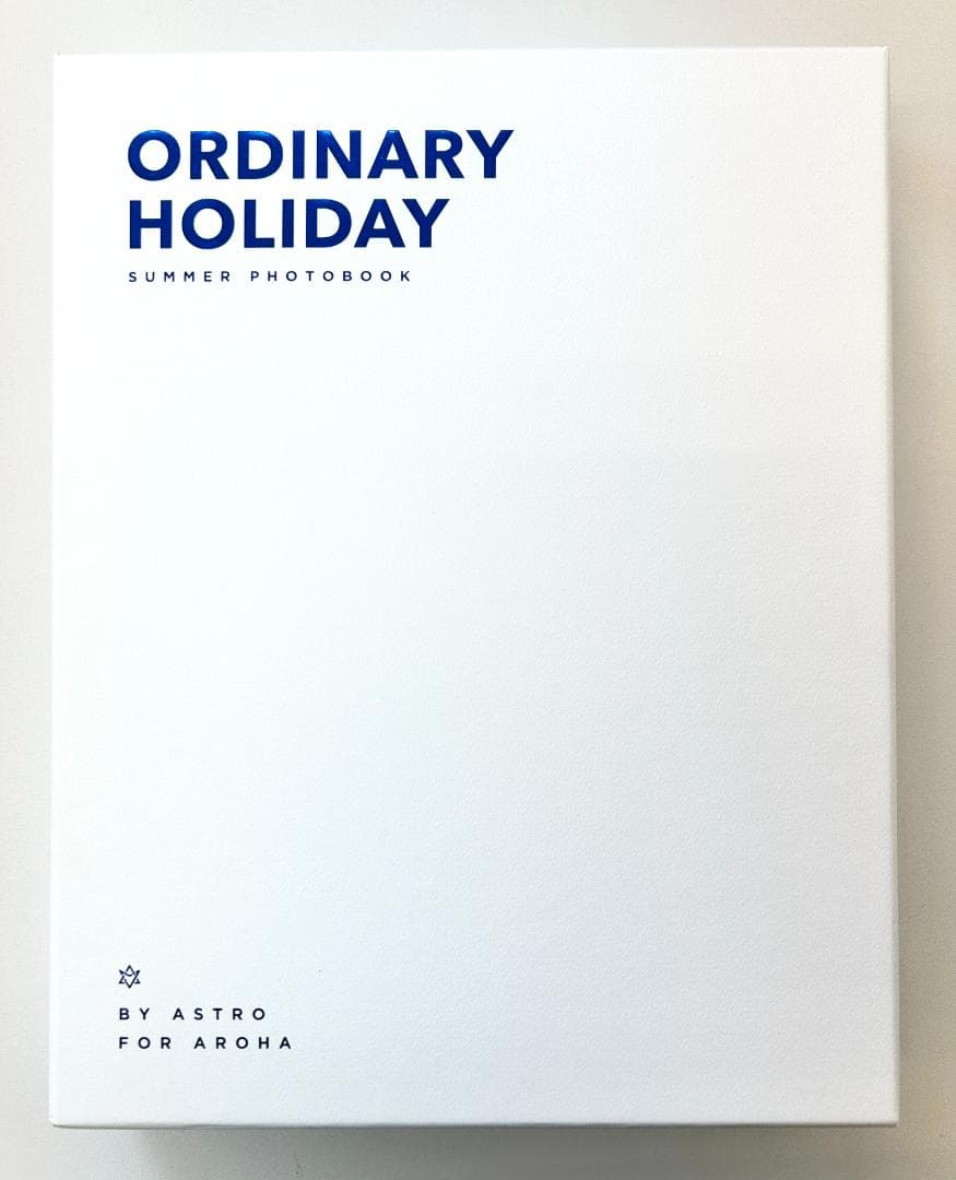 ASTRO ORDINARY HOLIDAY 写真集 日本版（G437） ASTRO ORDINARY HOLIDAY 写真集 日本版（G437） - メルカリ