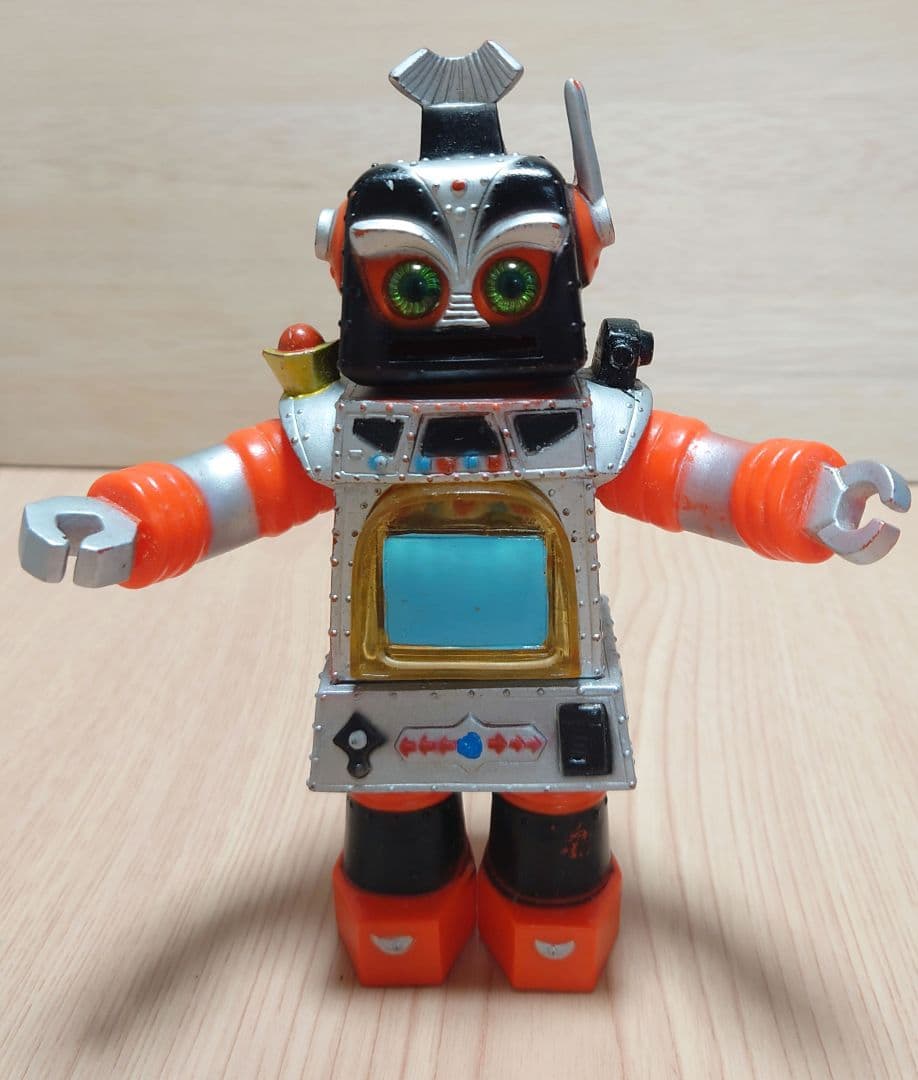 カリキュラマシーン【貯金箱付ソフビ】マスダヤ - メルカリ