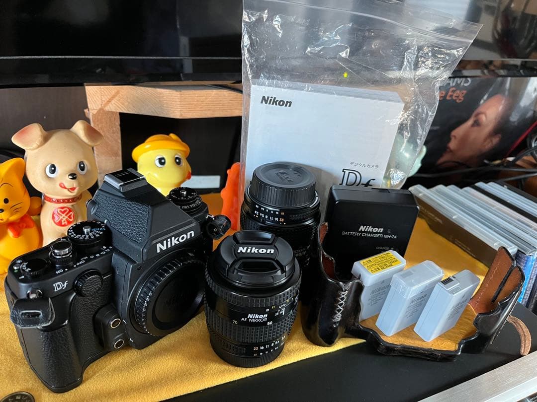 Nikon Df デジタル一眼レフカメラ ショット数4300回前後バッテリー3