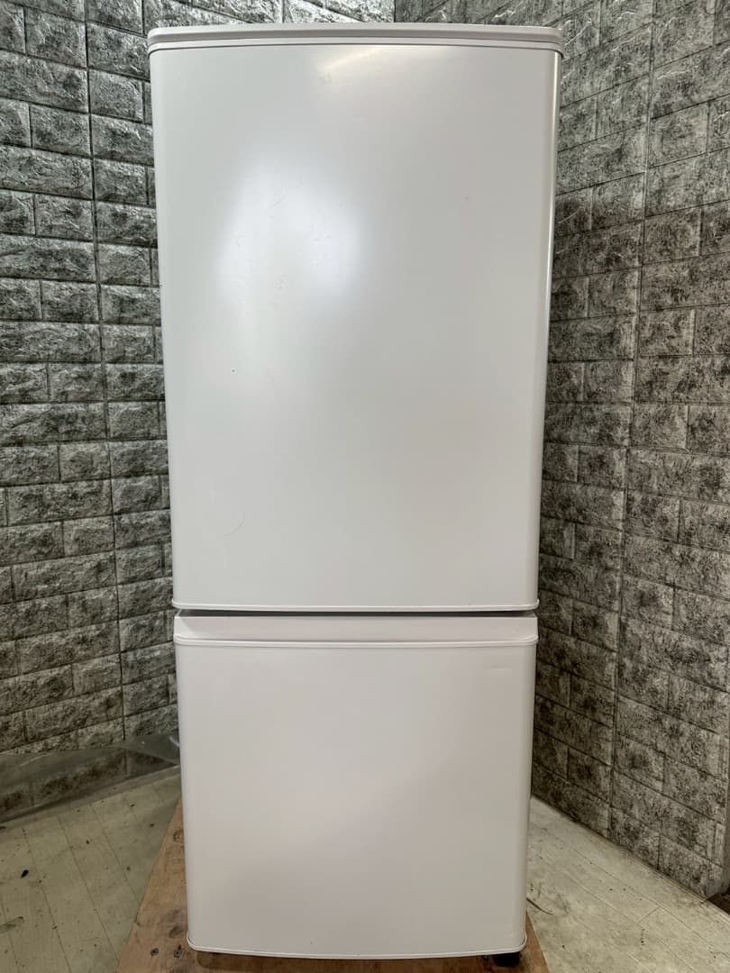 大阪送料無料☆3か月保障付き☆冷蔵庫☆2021年☆MR-P15F-W☆R-865