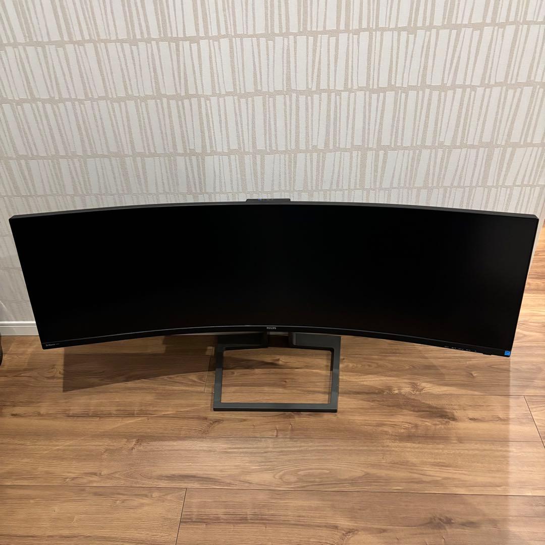 PHILIPS モニター　49インチ　湾曲モニター　超美品　ゲーミングモニター Business Monitor 32:9 SuperWide curved LCD display 499P9H/27 | Philips