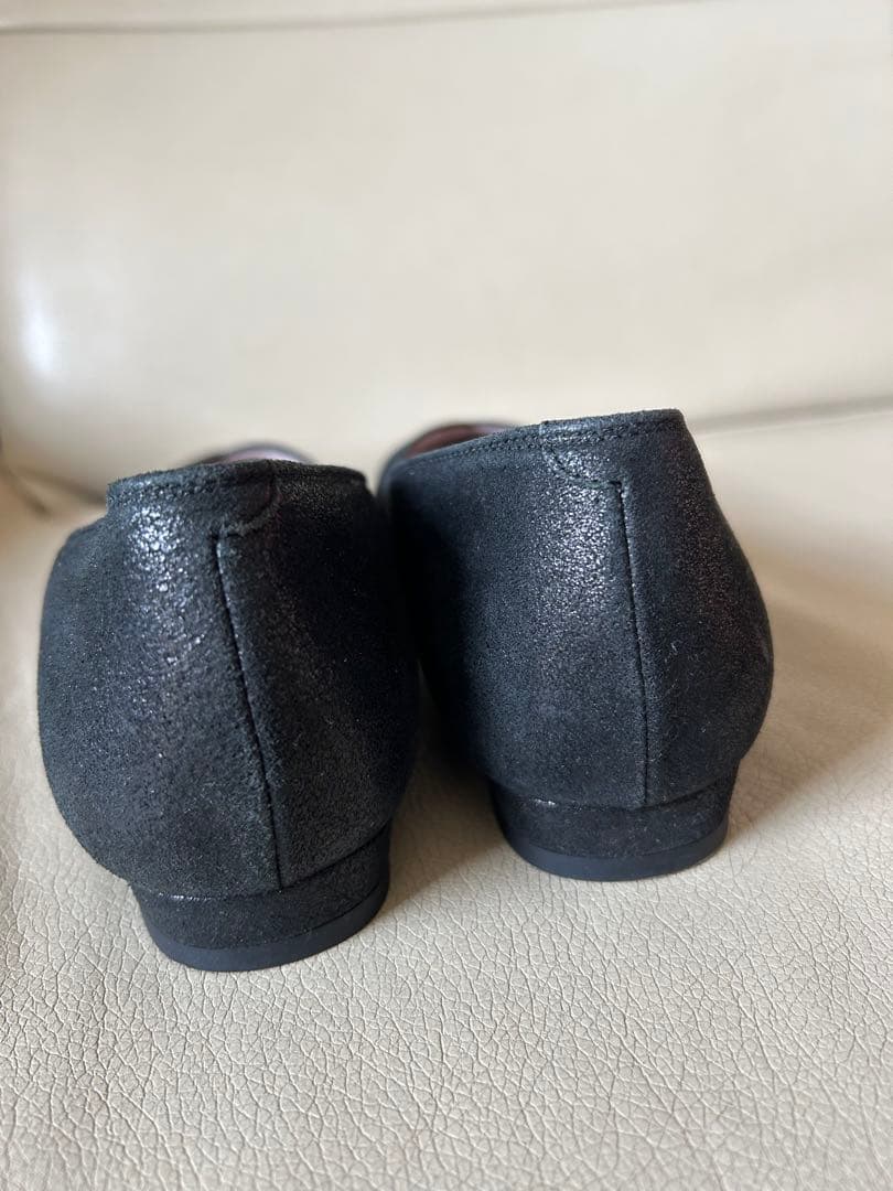 未使用銀座かねまつ フラットシューズ Vカット定価21,000円 24.5cm