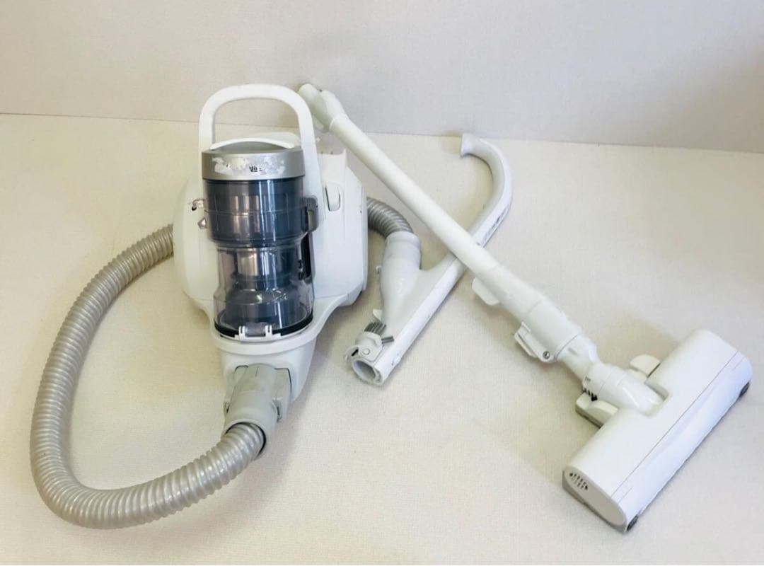 Panasonicサイクロン掃除機MC-SR590K動作確認済み サイクロン式掃除機 プチサイクロン（フィルターレス） ホワイト MC