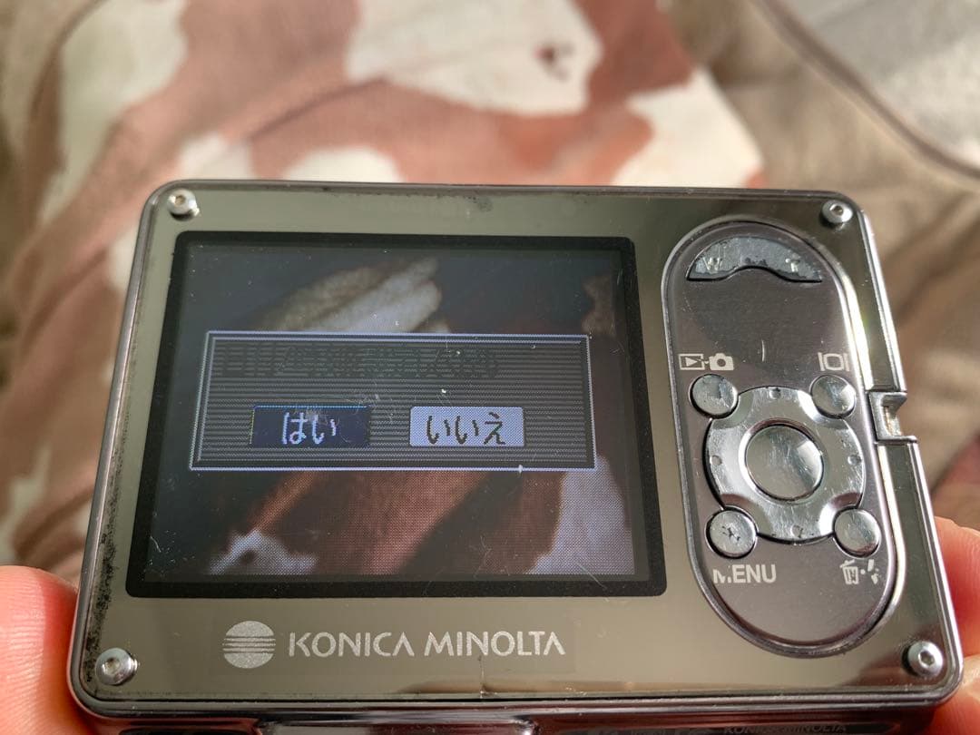 コニカミノルタ dimage x1 SDカード2G 純正バッテリー 充電器付属