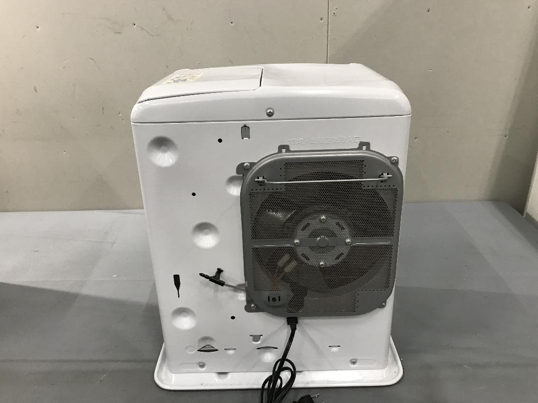 石油ファンヒーター　ダイニチ FWY-32R2 日本製　5.0L　２０２３年製