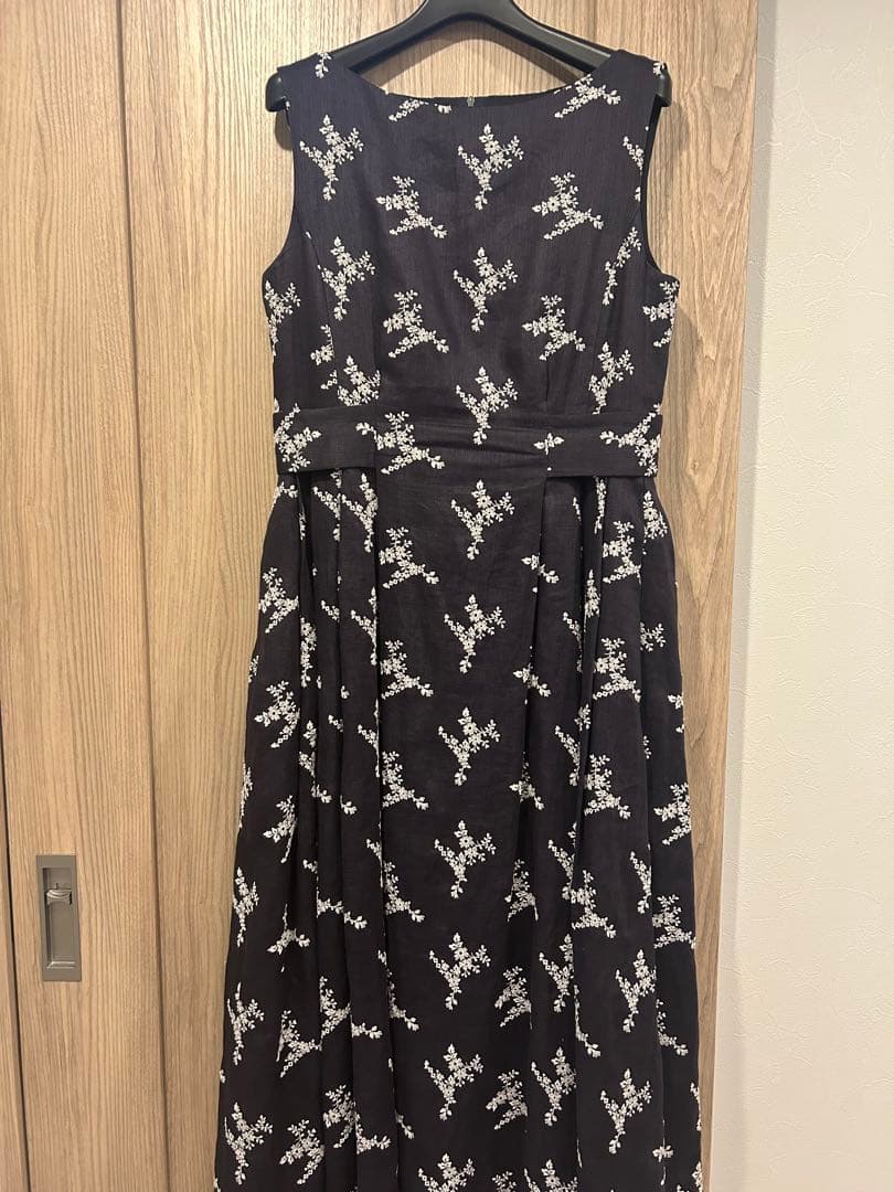 mukutyan8様2点セット①FOXEYリネンワンピース - メルカリ