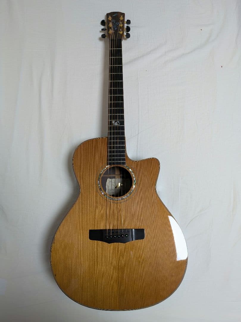 Morris S series s-102 シダー ローズウッド 単板 噂のSシリーズ】Morris S-102 III / Cedar & Rosewoodの試奏動画です