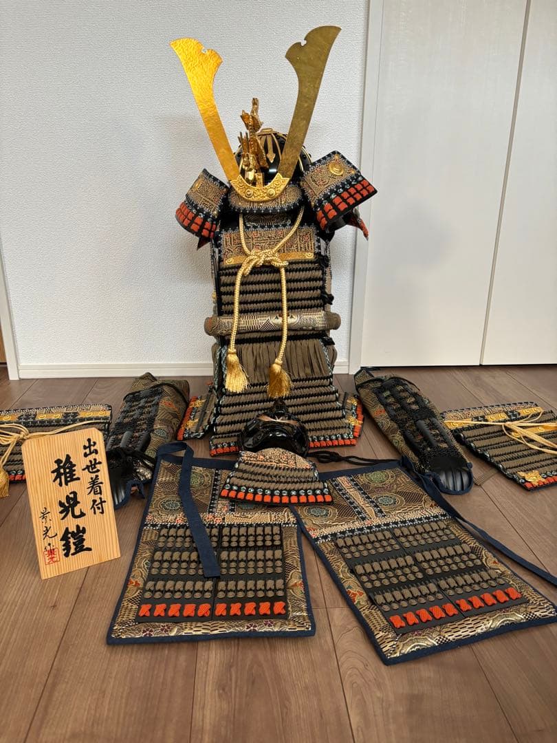 五月人形(着用可)端午の節句 リヤドロで祝う端午の節句 五月人形のご紹介｜INTERIOR｜トーヨー