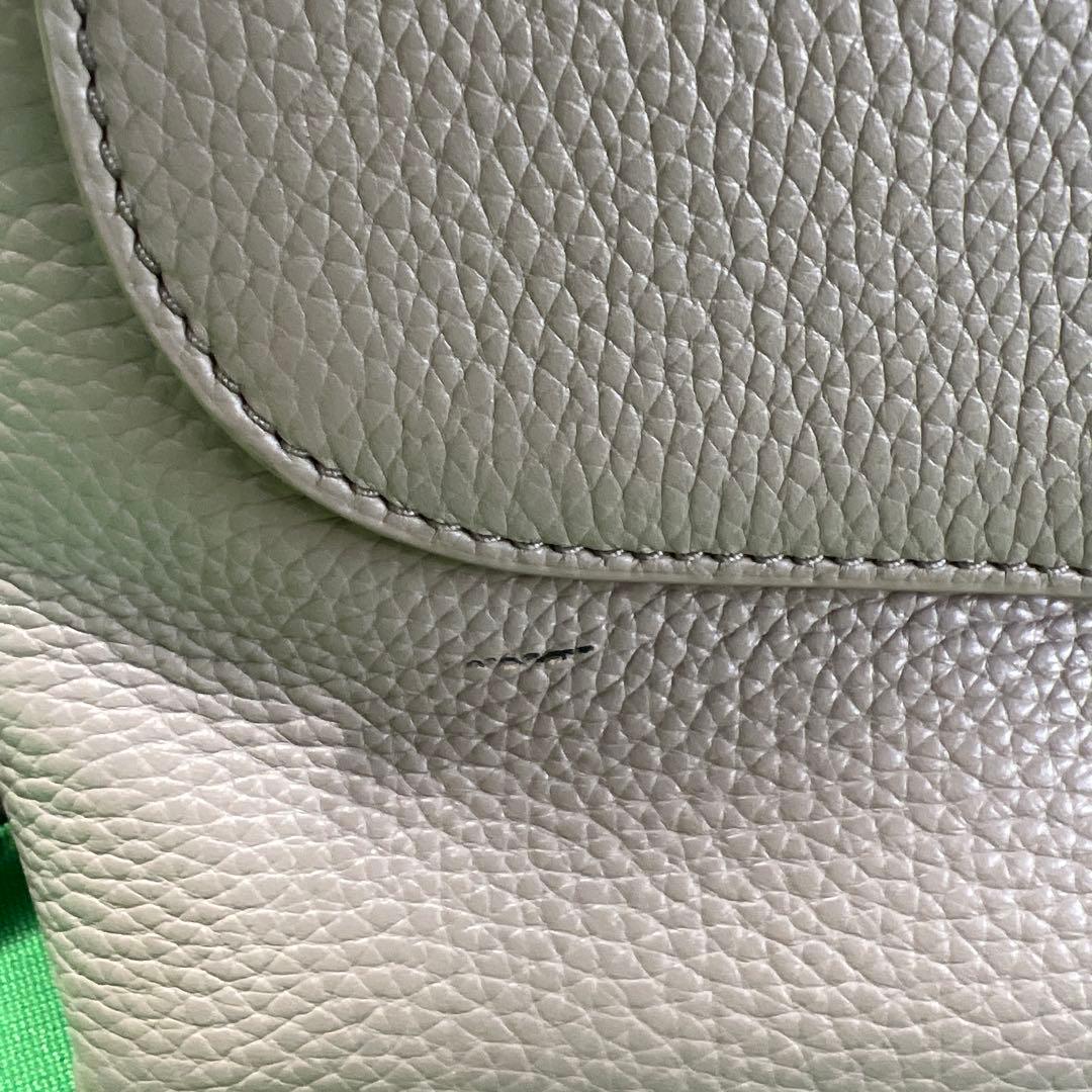 Tory Burch グレー レザー ショルダーバッグ - メルカリ