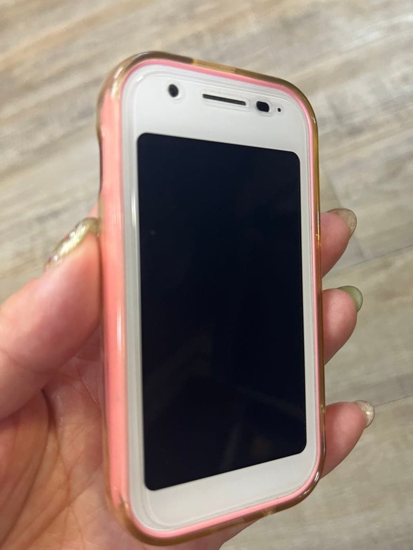 mamorino6 ホワイト ピンク 本体 au キッズ携帯 マモリーノ6 - メルカリ