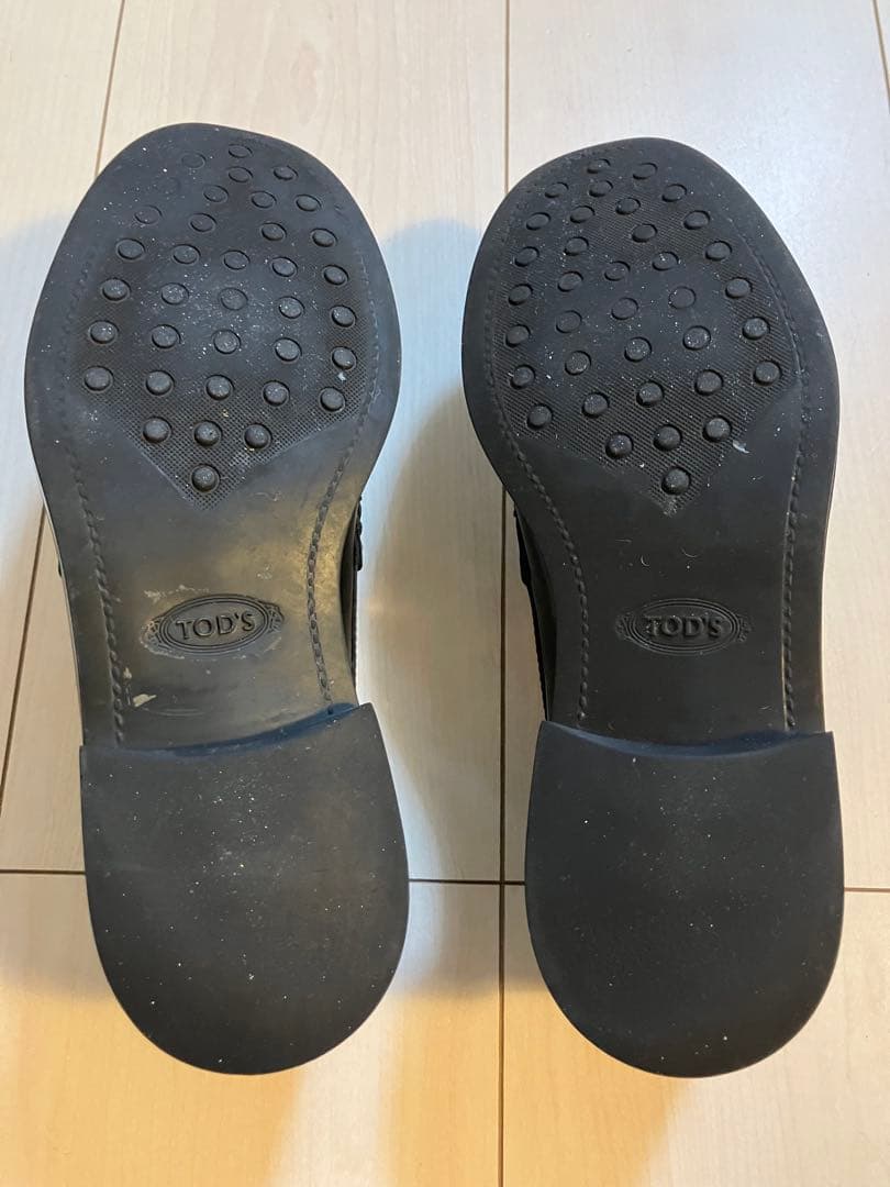 トッズTOD'S ダブルTタイムレスフリンジ ローファー 36.5 - メルカリ