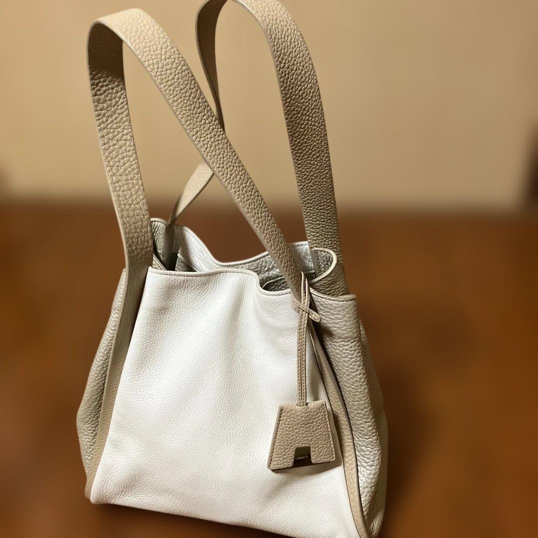 AKRIS アクリス　アクリスバッグ　レディースバッグ 09_1425_RS_800_106_3.jpg