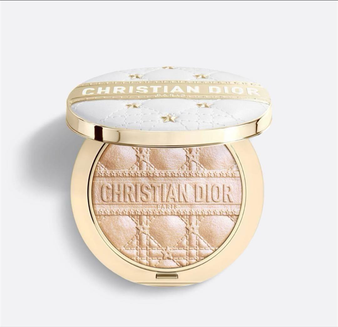 専用　Dior グロウ　イルミナイザー　001 2025クリスマスコフレ ディオール］ディオールスキン フォーエヴァー グロウ ルミナイザー