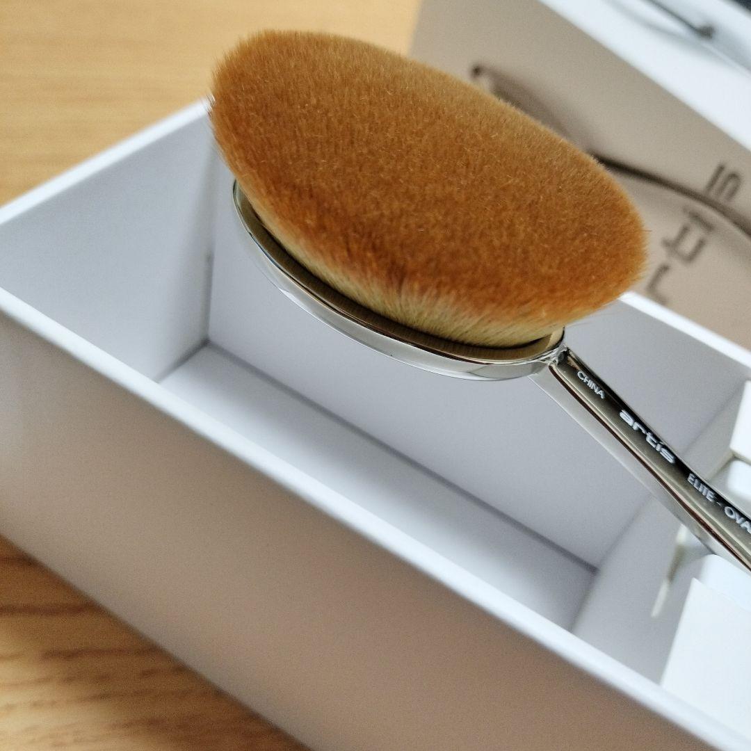 新品 未使用】artis アーティス メイクアップブラシ オーバル7 - メルカリ