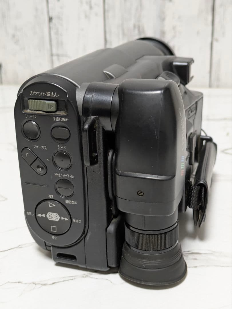 HITACHI VM-H720 Hi8 8mm対応 単三電池稼働 希少