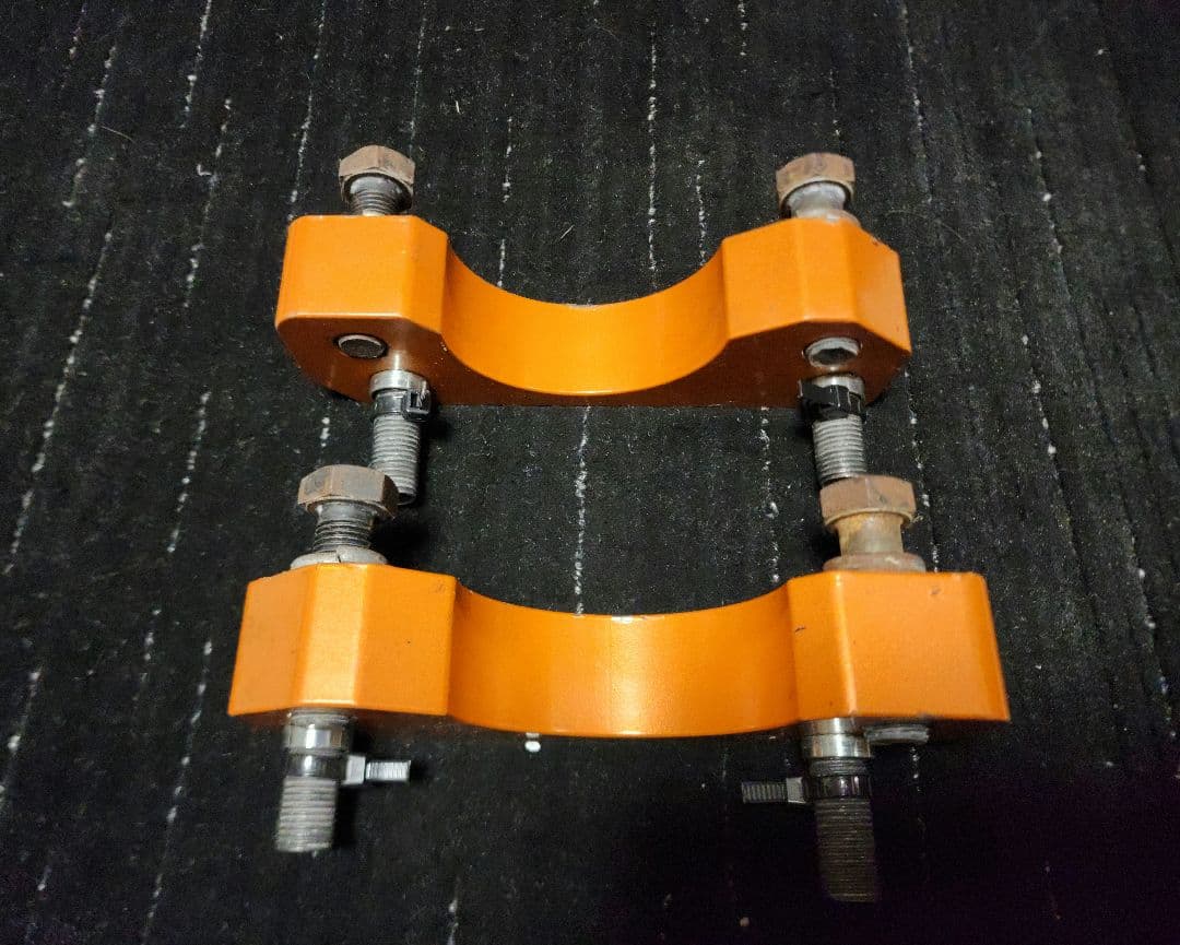 スキッドレーシング　キャンバーアダプター(21クラウン、マークX　GS等に) 楽天市場】車検OK 鬼キャン 18 20 21 クラウン キャンバーアダプター