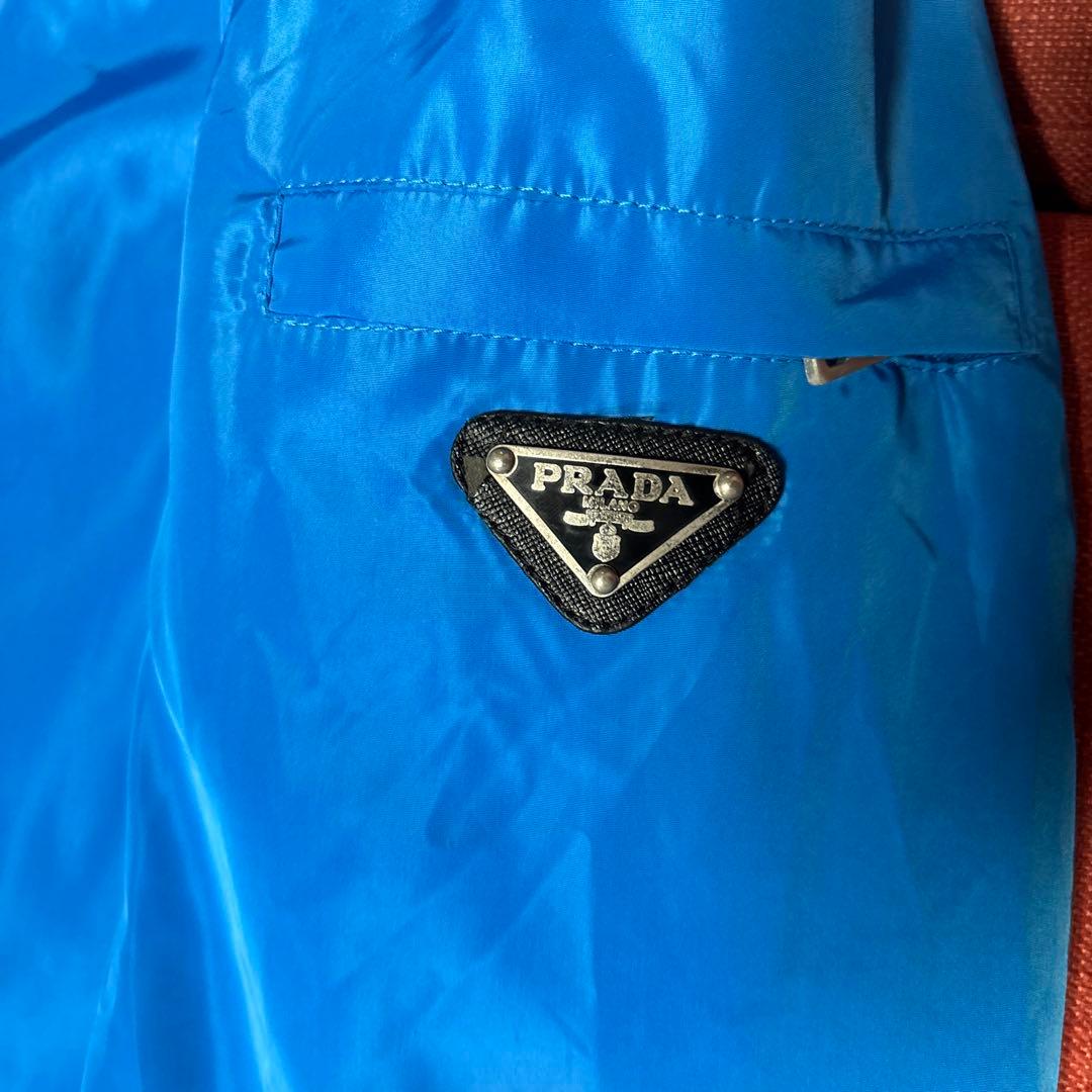 値下げ中‼︎希少50サイズ！プラダ ナイロンジャケット ブルー 三角ロゴ