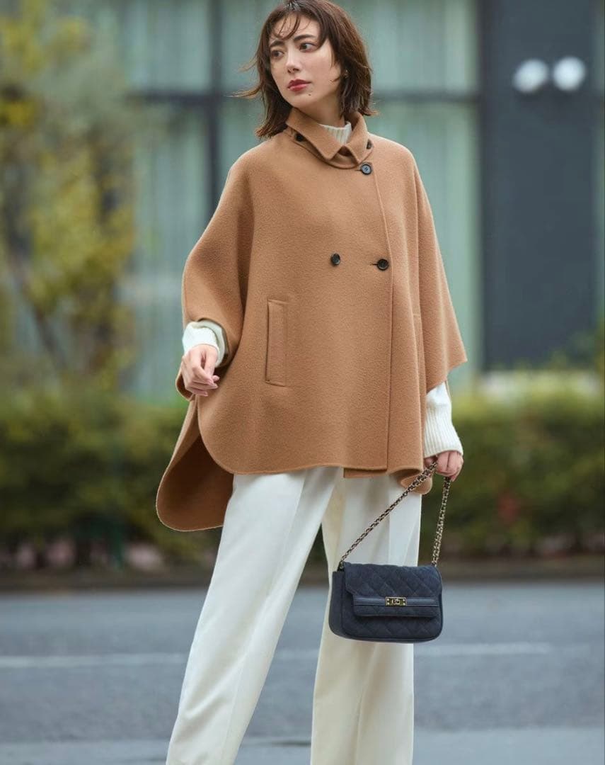23区 見上愛さん着用 ウールライトリバー ポンチョシルエット コート
