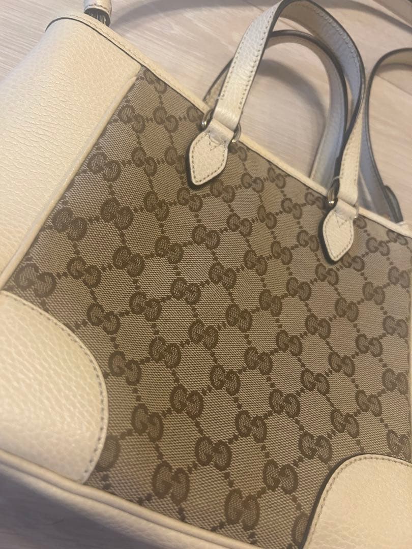 Gucci GGモノグラム ショルダーバッグ