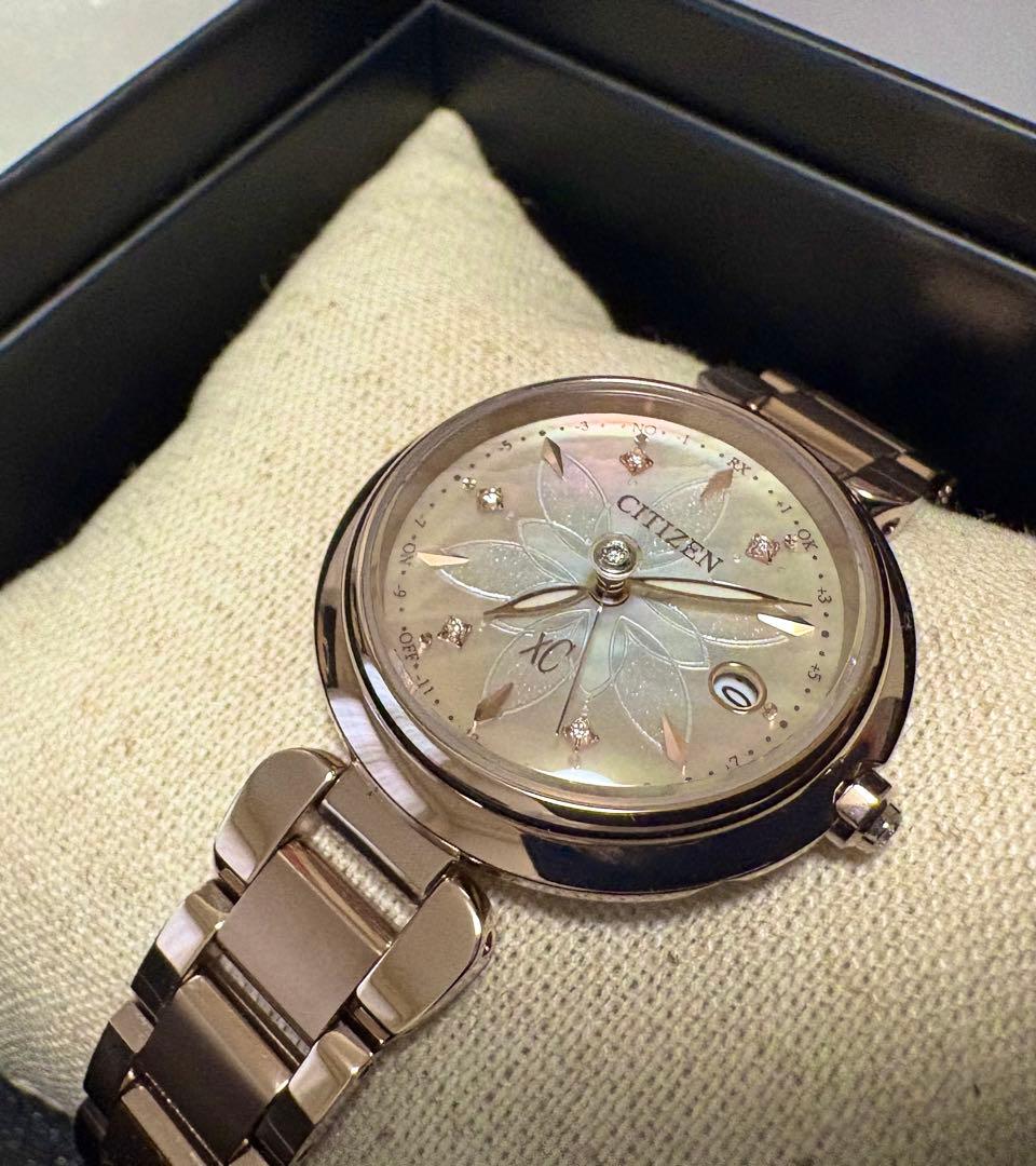 美品】シチズン XC クロスシー 「Snowflake」世界限定1,500本 - メルカリ
