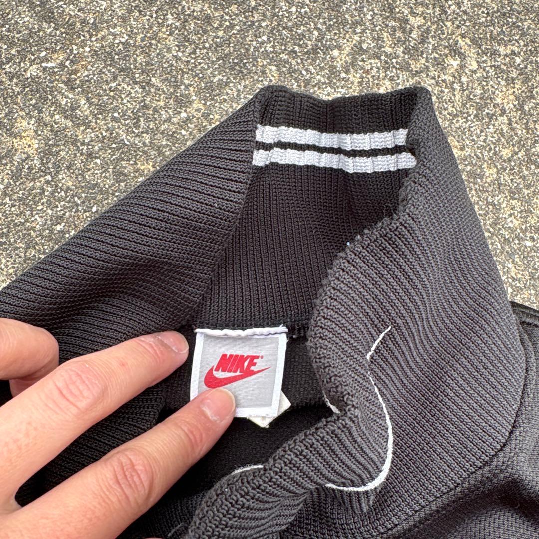 90s~ NIKE ナイキ トラックジャケット 刺繍ロゴ 銀タグ 短丈 - メルカリ