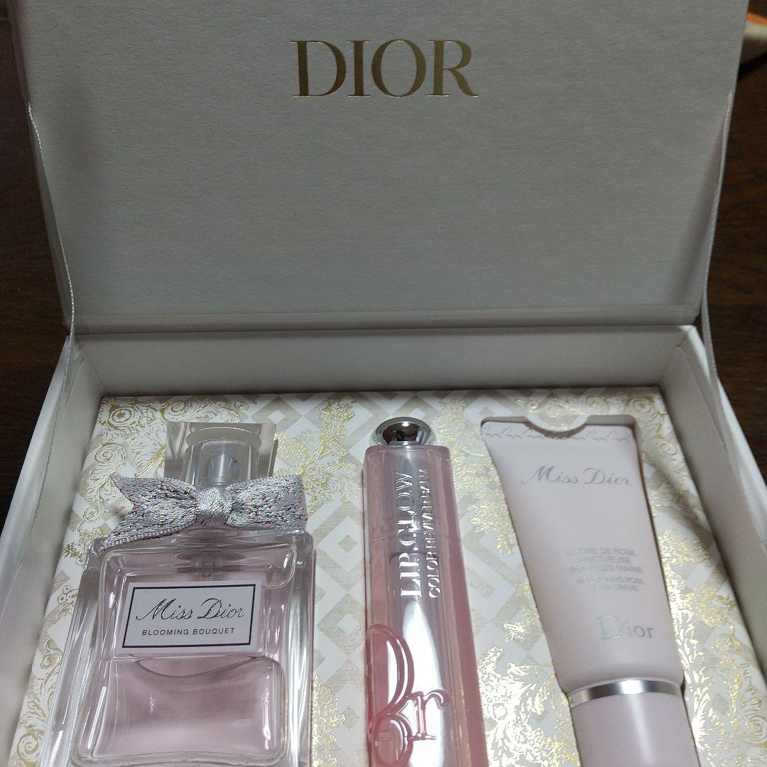 Dior Miss Dior クリスマスコフレセット Amazon | 【国内正規品】DIOR ディオール ミス ディオール コフレ 2023