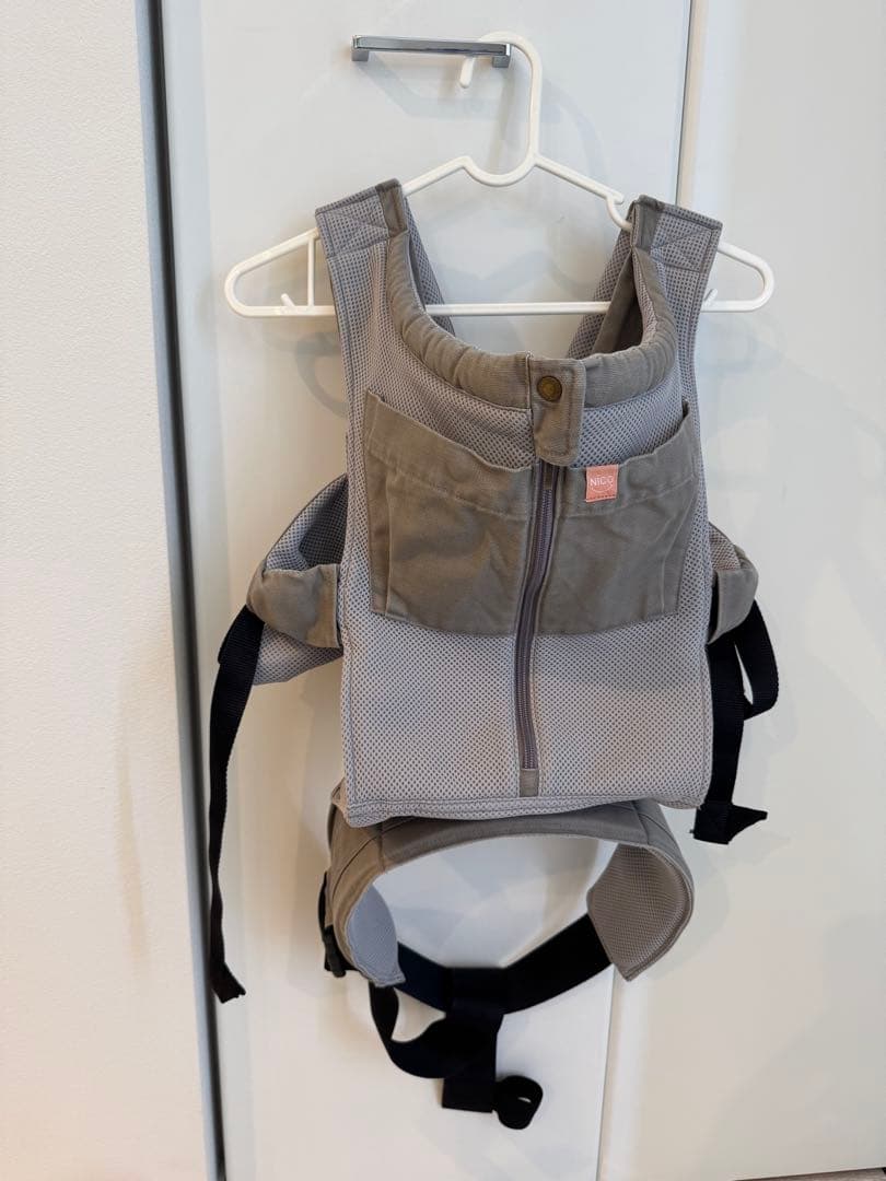 キューズベリー　グレー メッシュ抱っこ紐 キューズベリー 抱っこ紐 NICO 抱っこひも だっこひも 日本製 メッシュ