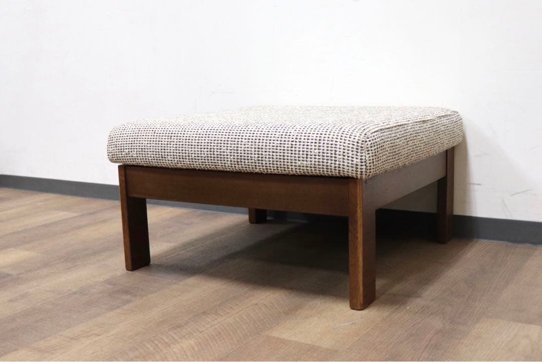 GMHK128B○イバタインテリア / ibata オットマン フットスツール ibata直営 曲木スツール｜CHAIR｜飛騨の家具/国産家具/無垢材の家具