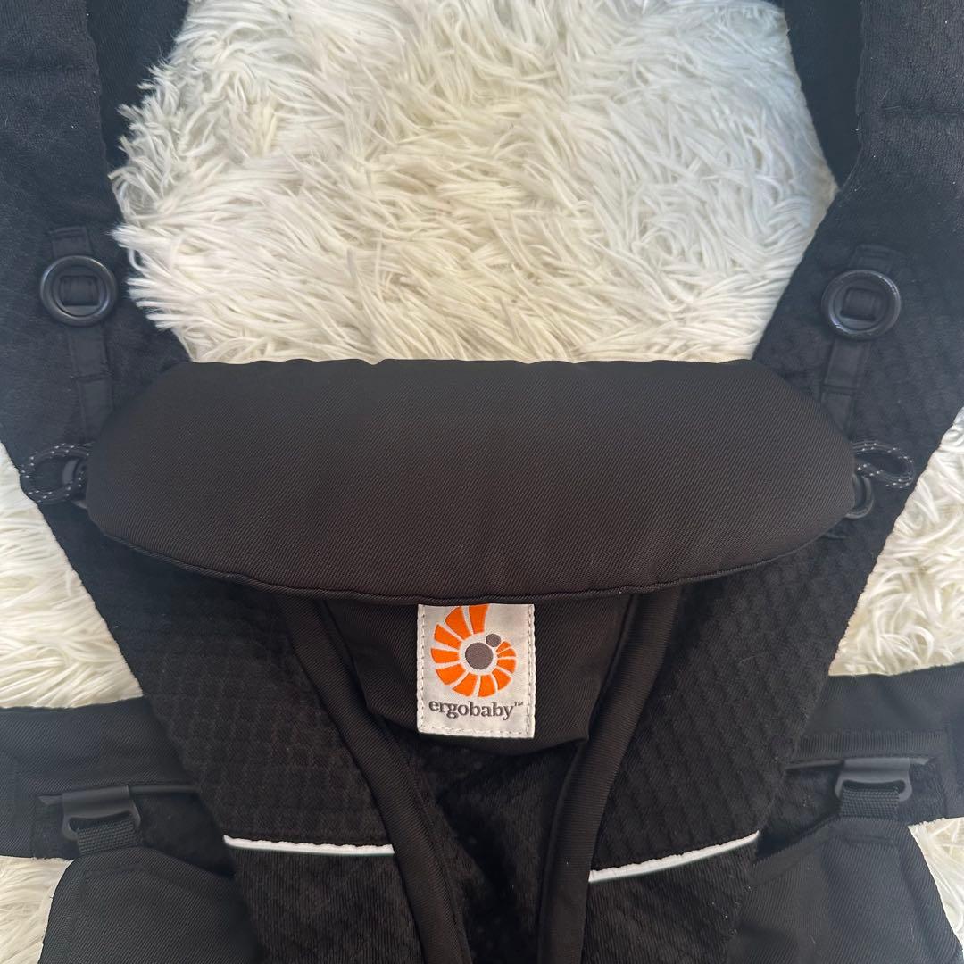 最上位モデル】Ergobaby OMNI Breeze 抱っこ紐 メッシュ 黒