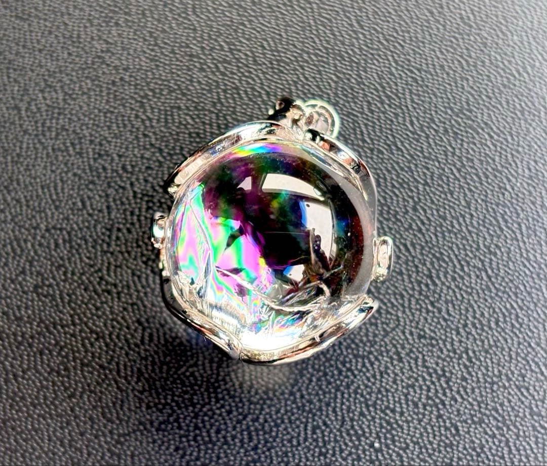 椿　永遠の愛を願う水晶の究極形態　虹のマスターウラルレムリアンスフィアPT