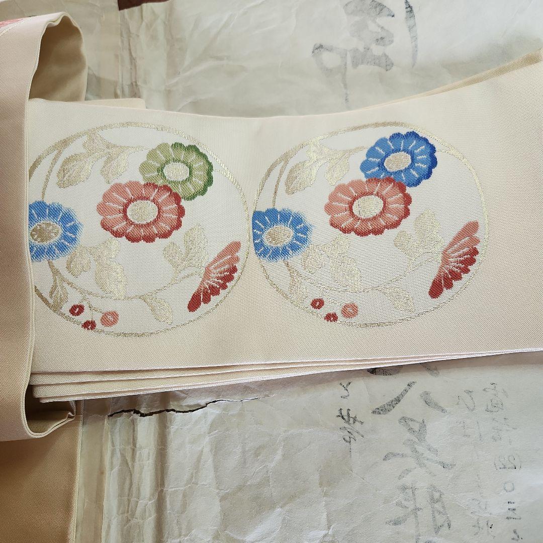 名古屋帯 花柄刺繍 クリーム色未使用、約340センチ - メルカリ