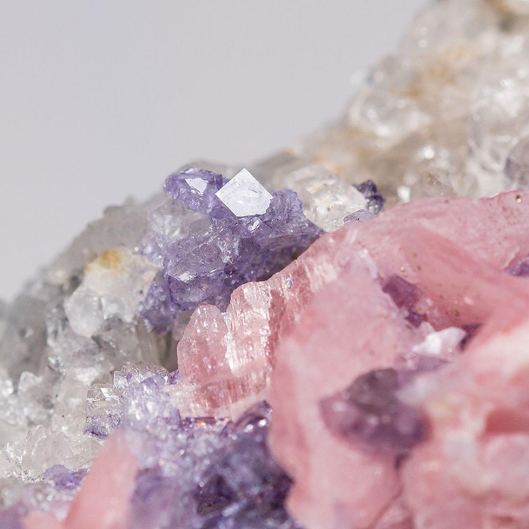 中国 ロードクロサイト フローライト 天然石 原石 鉱物標本 鉱石 蛍石