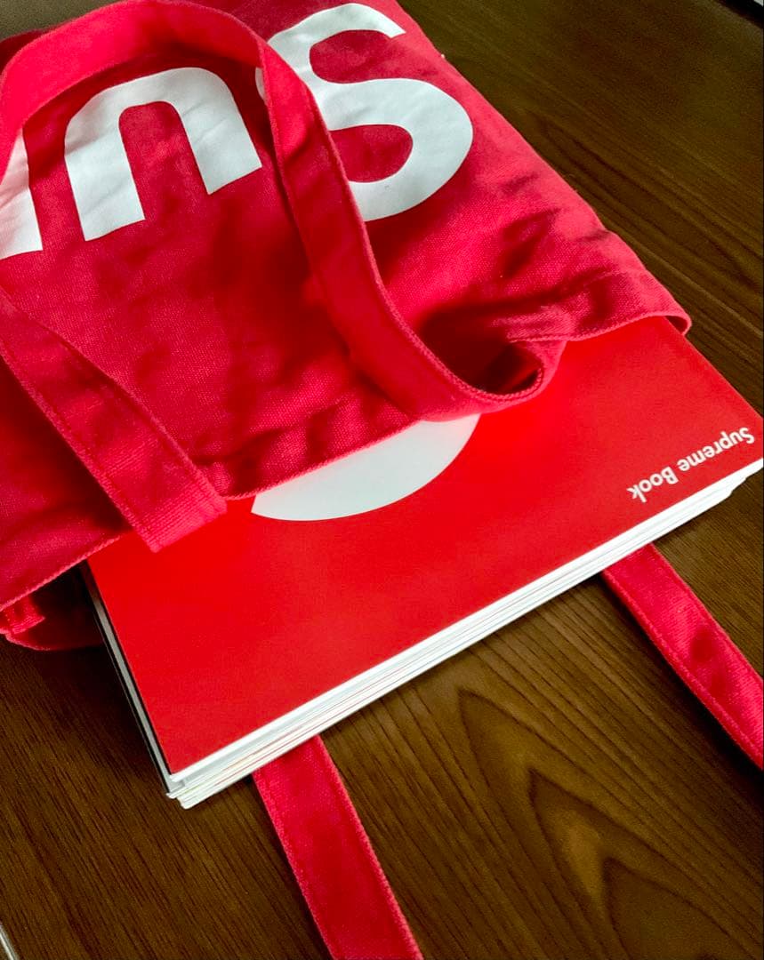 希少美品】Supreme ムックBook 全6巻 トート付 - メルカリ