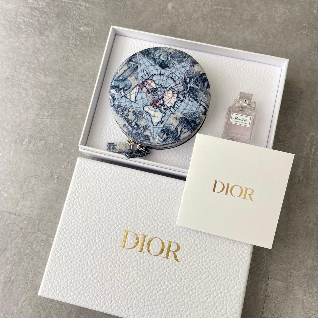 新品】DIOR プラチナ会員 2024 ウェルカムギフト お箱付き - メルカリ