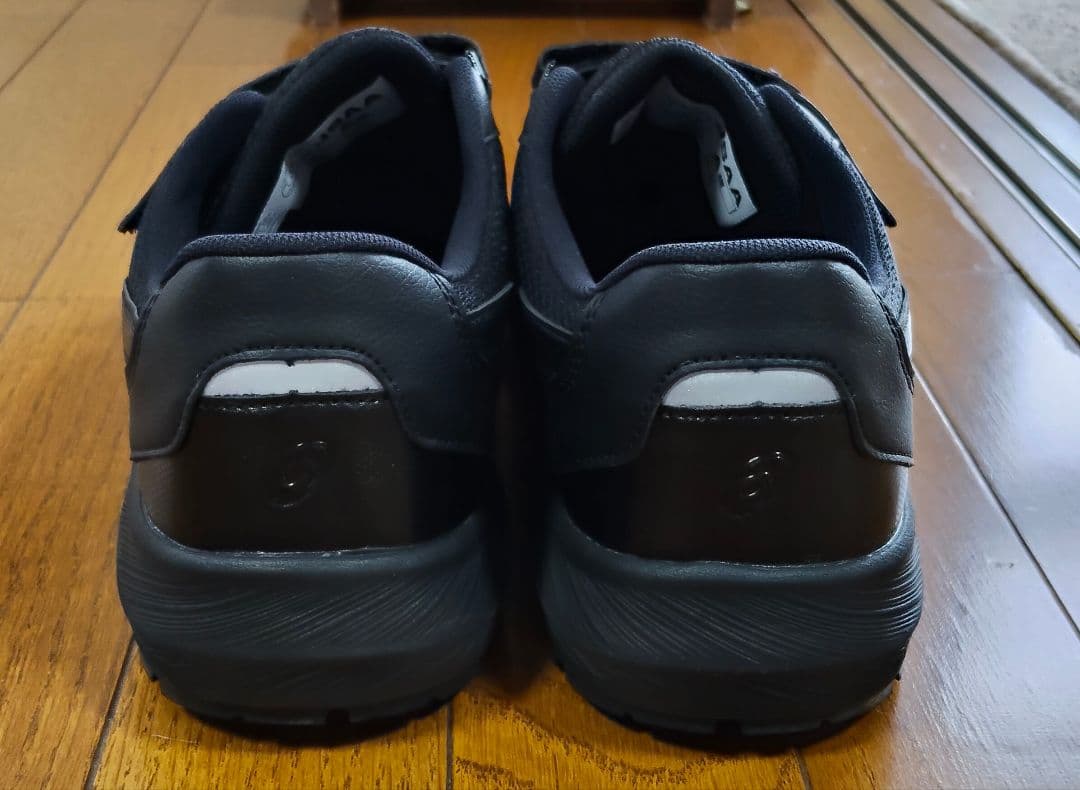 【極美品】WINJOB CP215 ASICS 安全靴 28.0cm ブラック