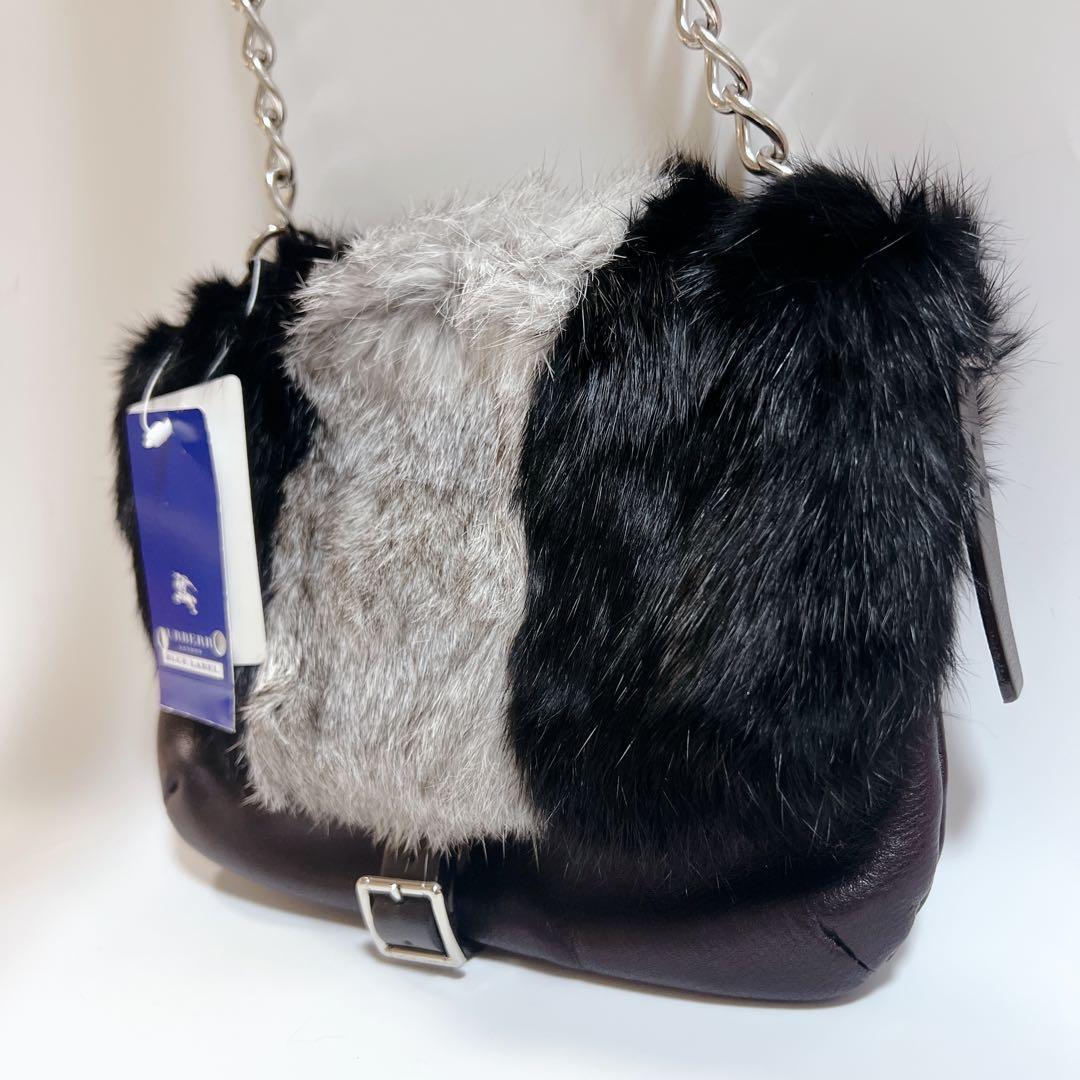 新品未使用✨バーバリー チェーン ショルダーバッグ ファー フラップ
